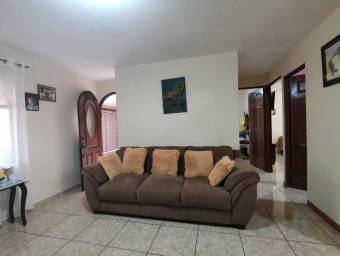 Hermosa casa en Residencial privado en AlajuelaRioSegundo en Venta.    CG-23-889