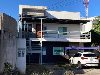 Hermosos Apartamentos de dos Niveles en AlajuelaTurrucares  en Venta.   CG-23-2282