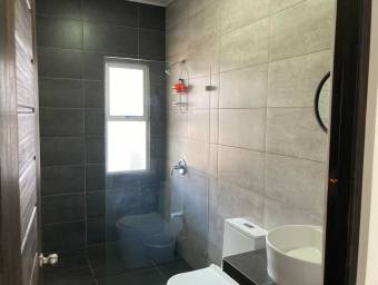 Hermosos Apartamentos de dos Niveles en AlajuelaTurrucares  en Venta.   CG-23-2282