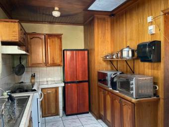 Oportunidad para Adquirir una casa y un Negocio en Ulloa en Venta.   CG-23-2139