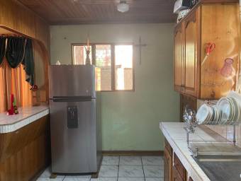 Oportunidad para Adquirir una casa y un Negocio en Ulloa en Venta.   CG-23-2139