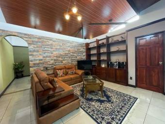 Casa en Venta en San José. RAH 23-609