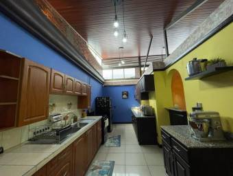 Casa en Venta en San José. RAH 23-609