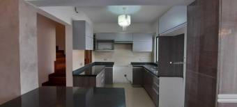 MLS-23-1353 VENTA CASA ROHRMOSER SAN JOSE