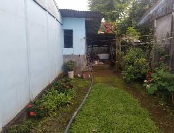 Comoda casa en Nuevo Caribe de Cariari en Venta.       CG-23-2474