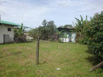 Excelente terreno en Barrio Sinai de Guapiles en Venta.       CG-23-2747