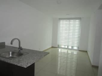 MLS-23-2700 VENTA APARTAMENTO ULLOA HEREDIA