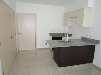 MLS-23-2700 VENTA APARTAMENTO ULLOA HEREDIA