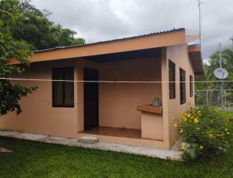 Hermosa casa con precio de Oportunidad en LimonCentro en Venta.   CG-23-2212