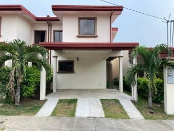 Casa en Venta en La Guácima, Alajuela. RAH 23-2125