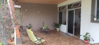 Casa en Venta en Sarchi, Alajuela. RAH 23-2433