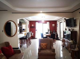 Casa en Venta en Desamparados, Alajuela. RAH 23-579