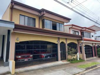 Casa en Venta en Desamparados, Alajuela. RAH 23-579