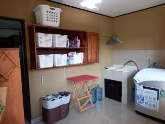 Casa en Venta en Desamparados, Alajuela. RAH 23-579