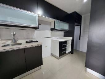 Bonito y Cómodo Apartamento en ConCasa en Venta.      CG-23-134