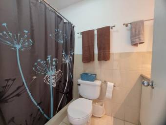 Precioso y Cómodo Apartamento en la Uruca en Venta.      CG-23-2758