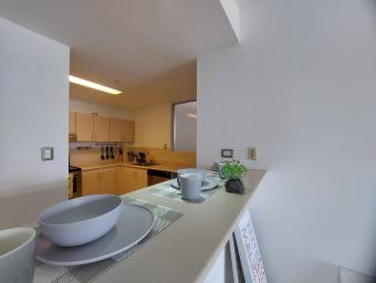 Precioso y Cómodo Apartamento en la Uruca en Venta.      CG-23-2758