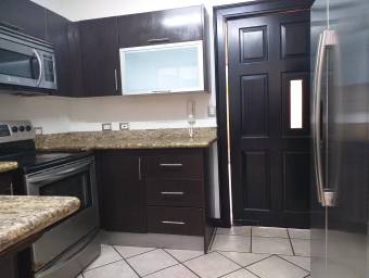 Preciosa y Amplia casa en ESBelloHorizonte en Venta.      CG-23-2760