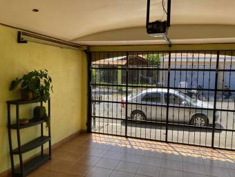 Casa en Venta en Alajuela. RAH 23-2862