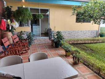 Casa en venta en Desamparados, Alajuela. RAH 23-228