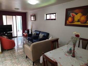 Casa en venta en Desamparados, Alajuela. RAH 23-228