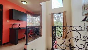 Casa en Venta en Desamparados, Alajuela. RAH 23-772