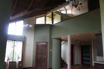 Casa en Alquiler en Moravia, San José. RAH 23-2916