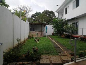 Casa en Venta en Tambor, Alajuela. RAH 22-211