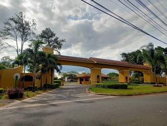 Casa en Venta en La Guácima, Alajuela. RAH 23-2428