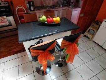 MLS-24-1434 VENTA CASA TURRIALBA CENTRO 