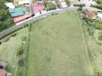 Se vende lote de 2,000m2 en San Antonio de Escazú 24-1072