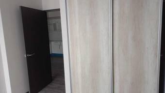 Se vende moderno y espacioso apartamento en Torre Secrt Sabana de Mata Redonda 24-1401