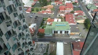 Se vende moderno y espacioso apartamento en Torre Secrt Sabana de Mata Redonda 24-1401