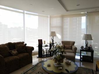 Se vende amplio apartamento de lujo en Torre Residencial de Mata Redonda en San José 22-1929