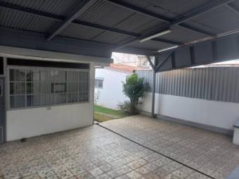 Se vende amplio lote con uso de suelo mixto y mas de 1,000m2 en Merced de San José 24-1113