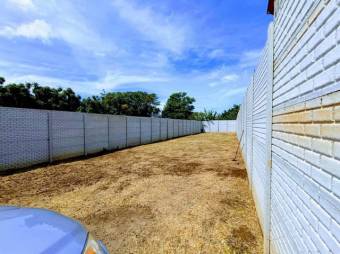 Se vende lote completamente plano de 360m2 en Ángeles de San Rafael 24-635