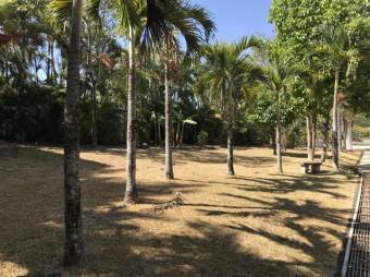 Se vende amplio lote de 787m2 en La Garita de Alajuela 24-1383