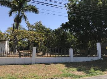 Se vende amplio lote de 787m2 en La Garita de Alajuela 24-1383