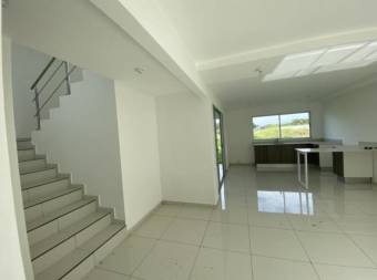 Vendo Casa en  Condominio Andaluz, Guácima, Alajuela