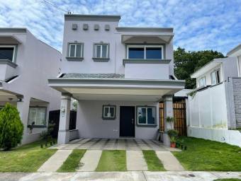 MLS-23-1736 VENTA CASA LA GUACIMA ALAJUELA