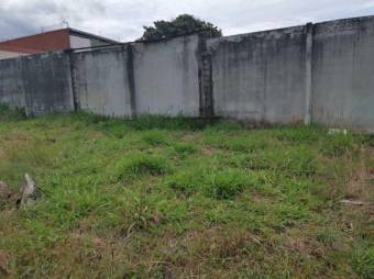 Se vende amplio lote con mas de 1400m2 en zona privilegiada de San José en Alajuela 23-1376