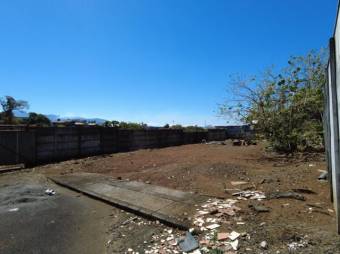 Se vende gran lote con mas de 4,200m2 en San José de Alajuela 23-1848