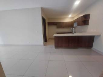 Venta de Apartamento en Limón. MLS 24-271