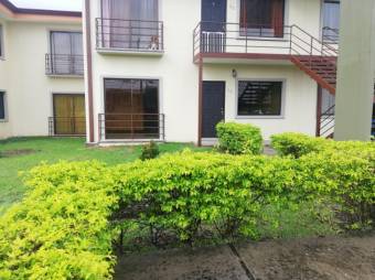 Se vende espacioso apartamento en condominio de Guácima en Alajuela 22-2352