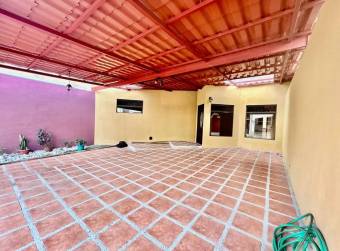 House for Sale in Residential, located in San Pablo de Heredia