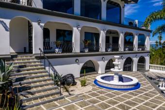 Se vende propiedad con 2 mansiones en san Antonio Escazú 24-576