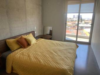 Se alquila apartamento amueblado en condominio de Mata Redonda en San José 24-1206