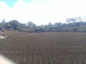 Propiedad en venta frente Carretera Nacional ( Turística )