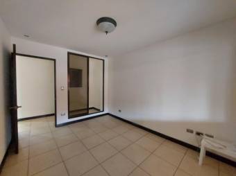 Se vende casa con patio en condominio de Montes de oca 25-1242 Se vende casa con patio en condominio de Montes de oca 25-1242