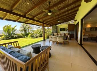 VENTA DE LUJOSA CASA EN LOS REYES, CONDOMINIO LAS VUELTAS